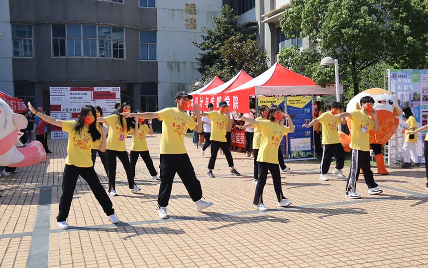 ־Ը�߂����Wӭ����