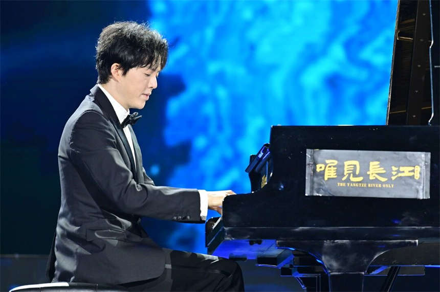 第十二屆中國(guó)長(zhǎng)江三峽國(guó)際旅游節(jié)在湖北宜昌開幕【5】