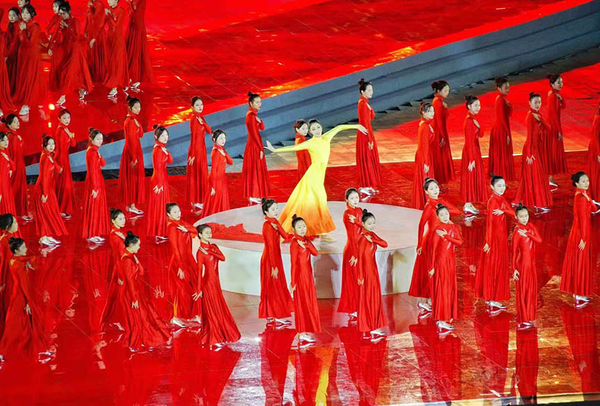 武漢市第十一屆運動會開幕式。晏君攝