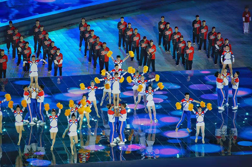 ��h�е�ʮһ���\�ӕ��_Ļʽ���̾��z