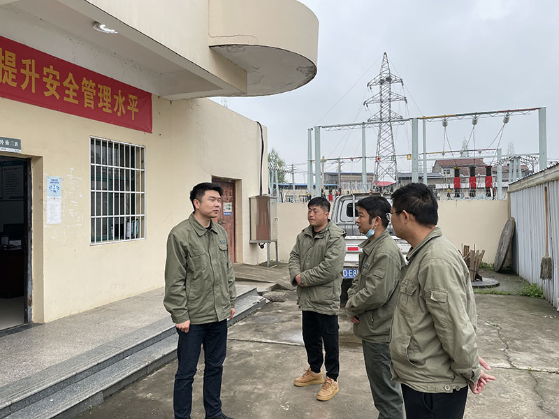 �o(j��)ί��(sh��)ӛ�ͻ��������L(f��ng)�U(xi��n)�c������