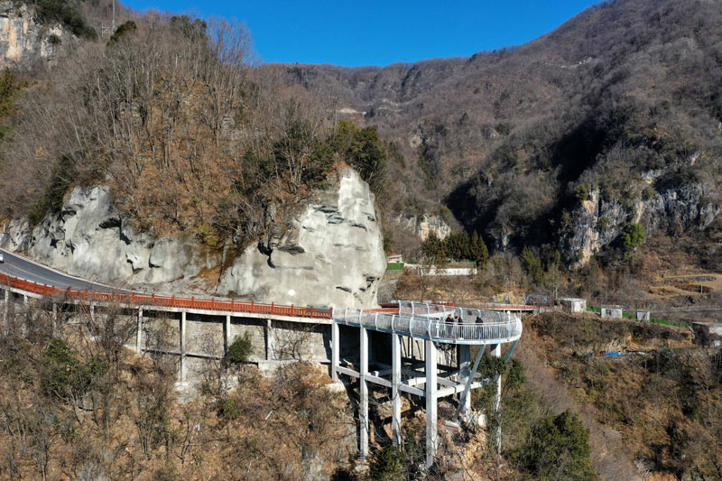 1��3�����ο��ں���ʡ���(y��ng)�б����h�R���(zh��n)���κӴ�Ĳ����^��ƽ�_(t��i)���p�L(f��ng)����