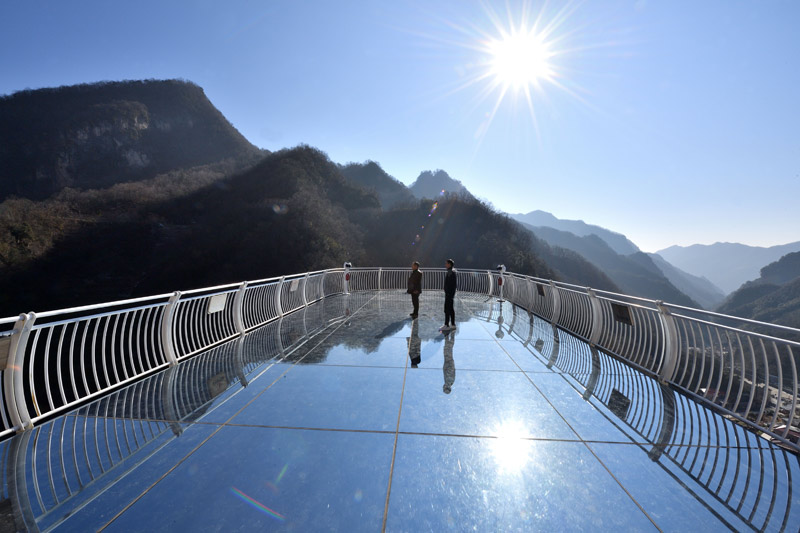 1��3�����ο��ں���ʡ����б����h�R���(zh��n)���κӴ�Ĳ����^��ƽ�_���p�L(f��ng)����