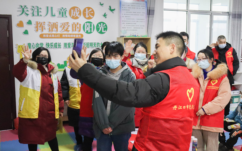 ������������־Ը�ߞ��r(n��ng)�����أ���������ͯ��ȥ����ף����ů�ĶY����