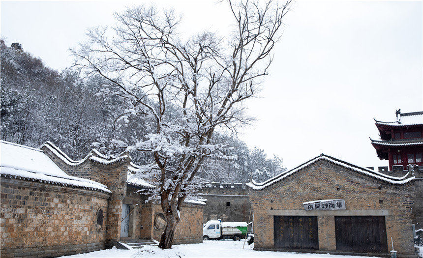 �����t����ѩ����V ��ѩӳ����