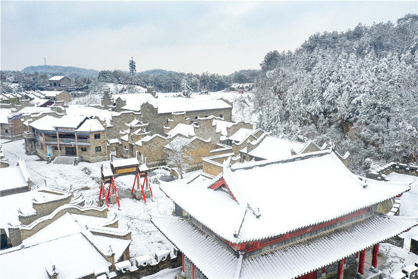 �����t����ѩ����V ��ѩӳ����