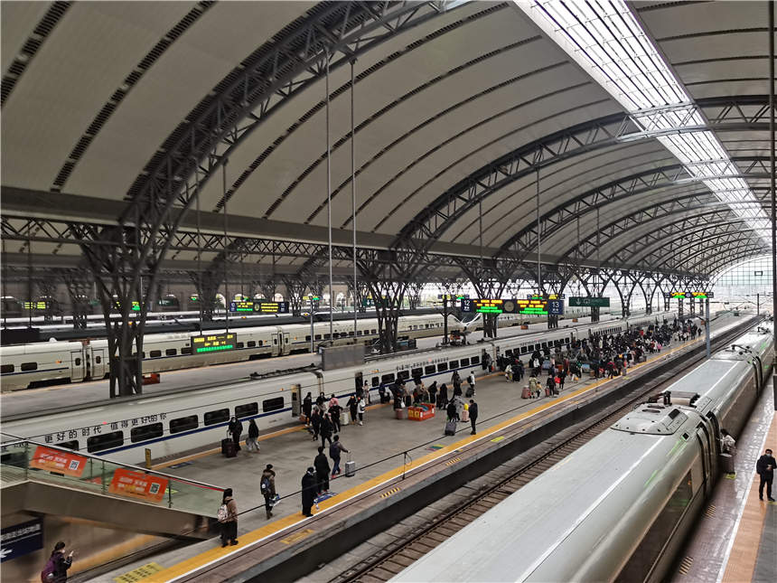 �ÿ��ڝh�ڻ�܇վ�Ⱥ��܇���������z