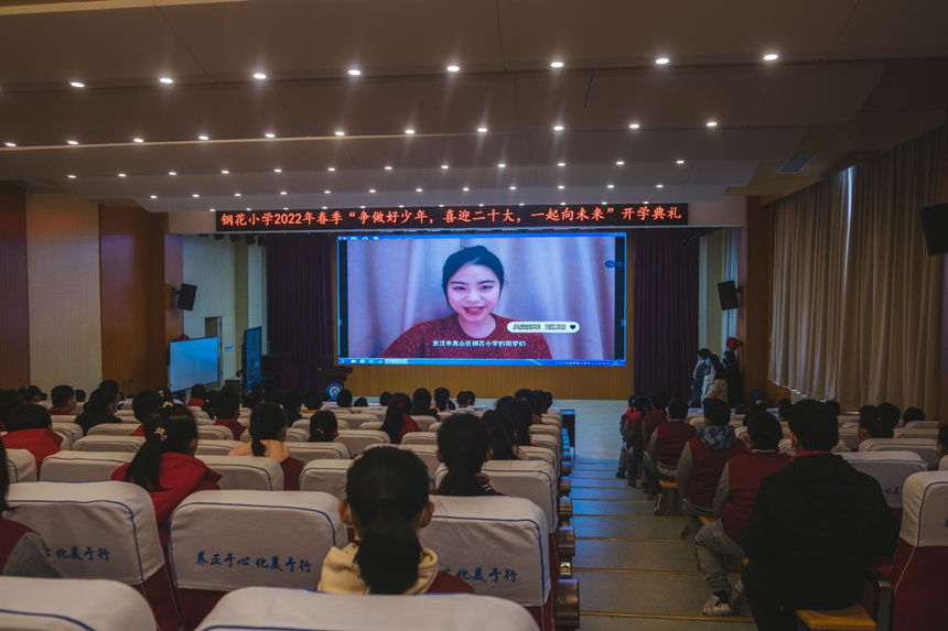 �ڡ��_�W(xu��)��һ�n�������W�\��ˮ��܊��ޥ覽o��h��䓻�С�W(xu��)���������W(xu��)�ڼ��Z����ϼ�z