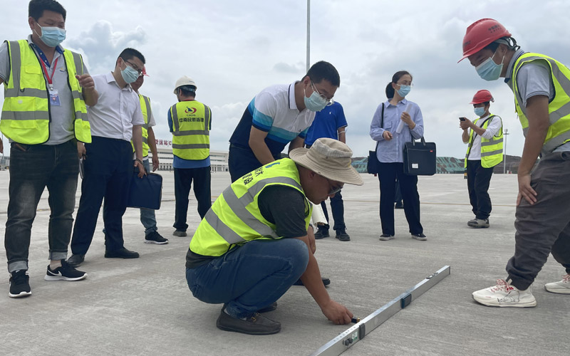 ���С�M�F(xi��n)���z�顣���ݻ����C�����D