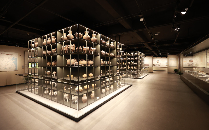 館內收藏文物標本2萬余件。湖北考古博物館供圖