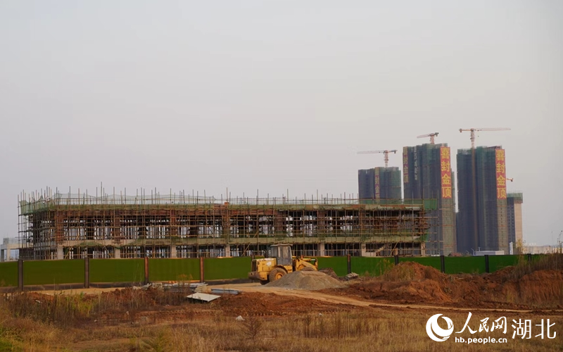 垃圾中轉(zhuǎn)站項(xiàng)目施工現(xiàn)場。人民網(wǎng) 金雨蒙攝