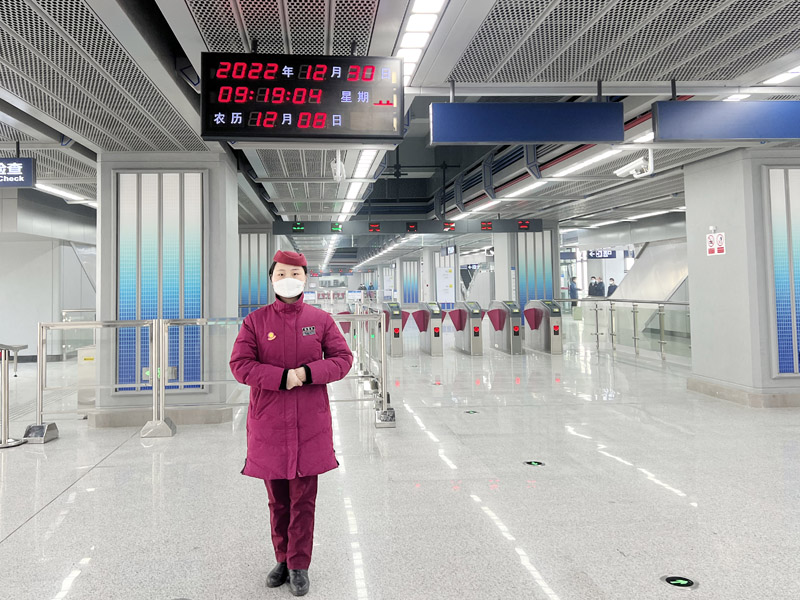 武漢軌道交通16號(hào)線二期。產(chǎn)啟斗攝