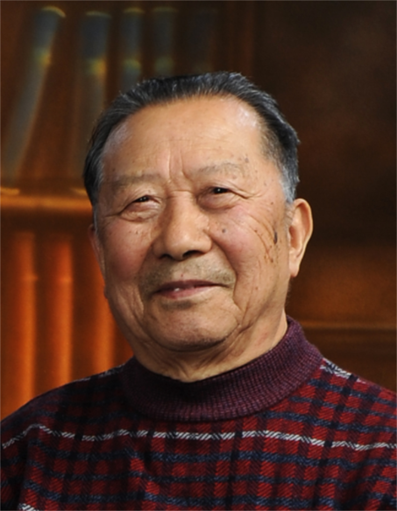 秦禮同志生前照片。