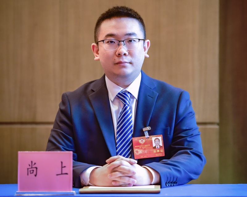 湖北省政協(xié)委員、科大訊飛華中公司副總經(jīng)理尚上。受訪者供圖