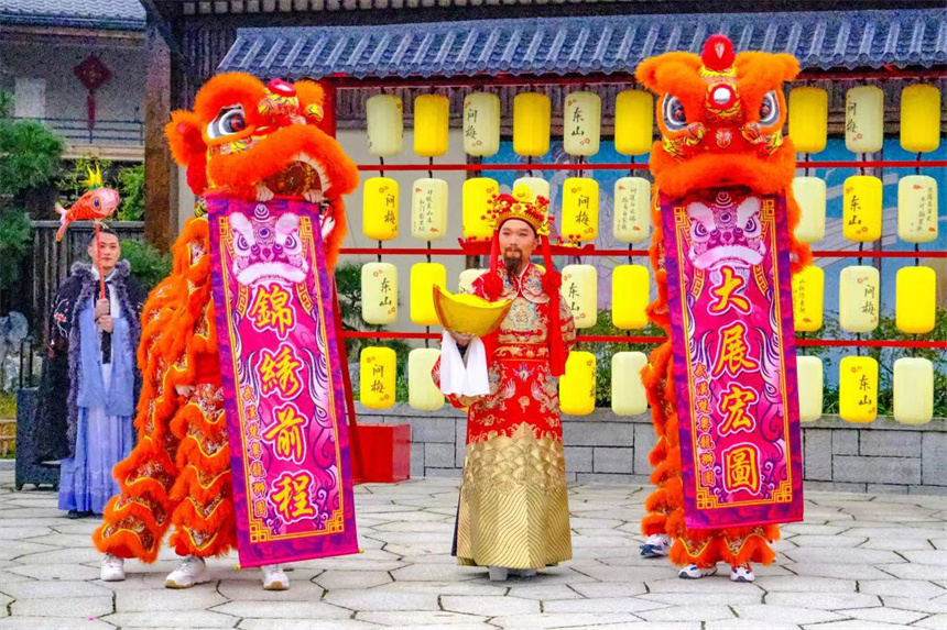 湖北黃梅:過大年唱大戲 正月戲味濃