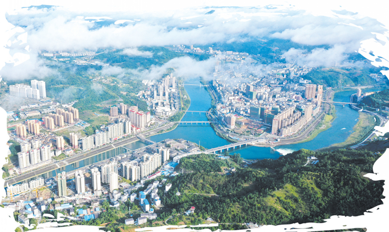 美麗的湖北竹山縣城。