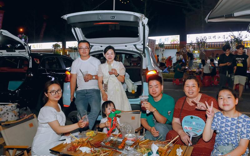 湖北浠水:“煙火夜市”點(diǎn)亮城市煙火氣【6】