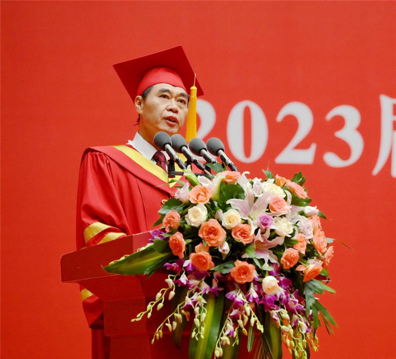 武漢輕工大學校長董仕節(jié)寄語畢業(yè)生。武漢輕工大學供圖