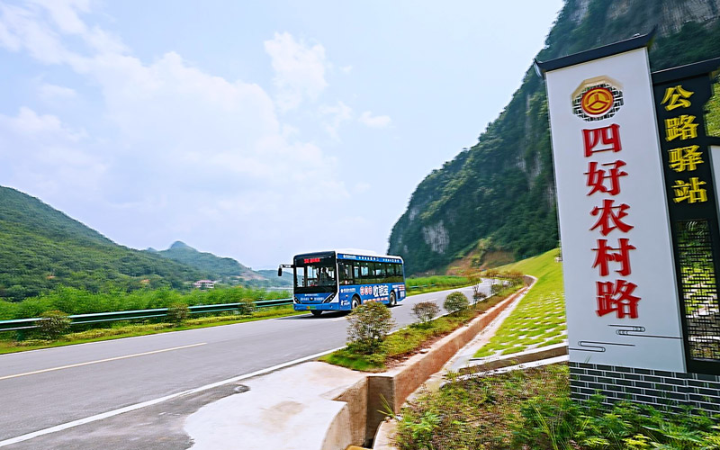 新建、改建的城鄉(xiāng)道路。程思攝