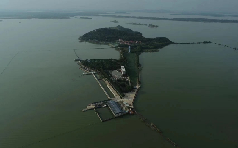 梁子湖全貌。鄂軒攝