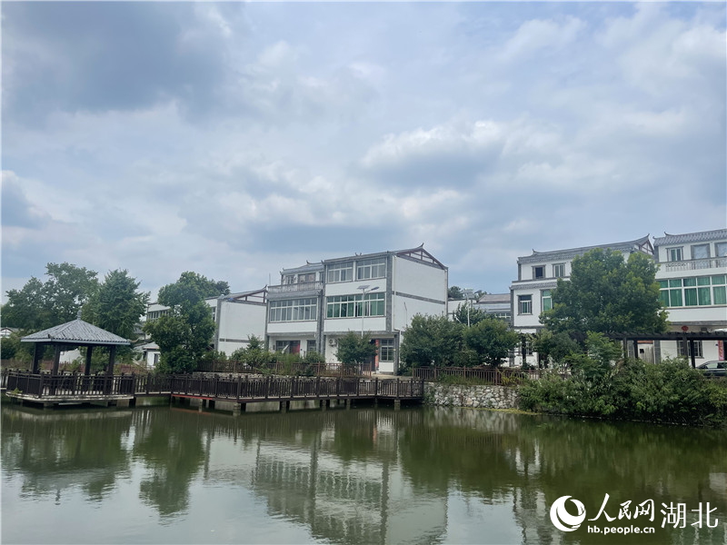 黃陂鄉(xiāng)村一景。人民網(wǎng)記者 周倩文攝