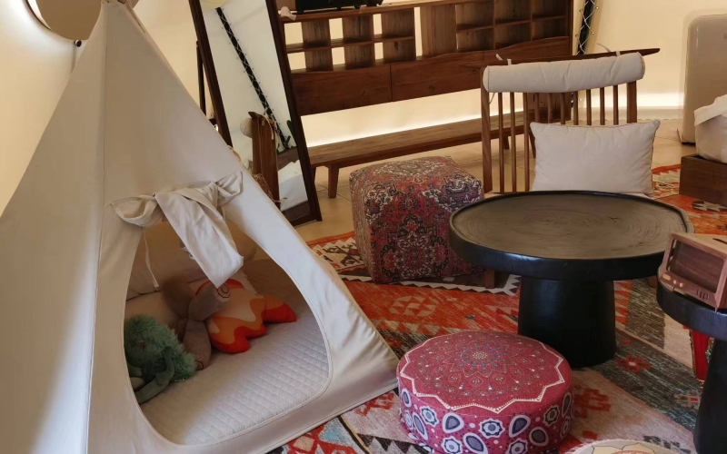 伊爾那非伽酒店內(nèi)部。西西攝