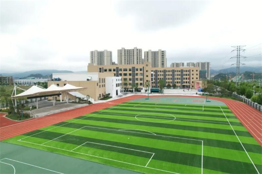 2021年9月，建成投入使用的柯家小學。