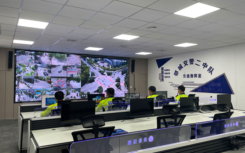 鄂州市公安局交通管理局鄂城大隊二中隊指揮調(diào)度室