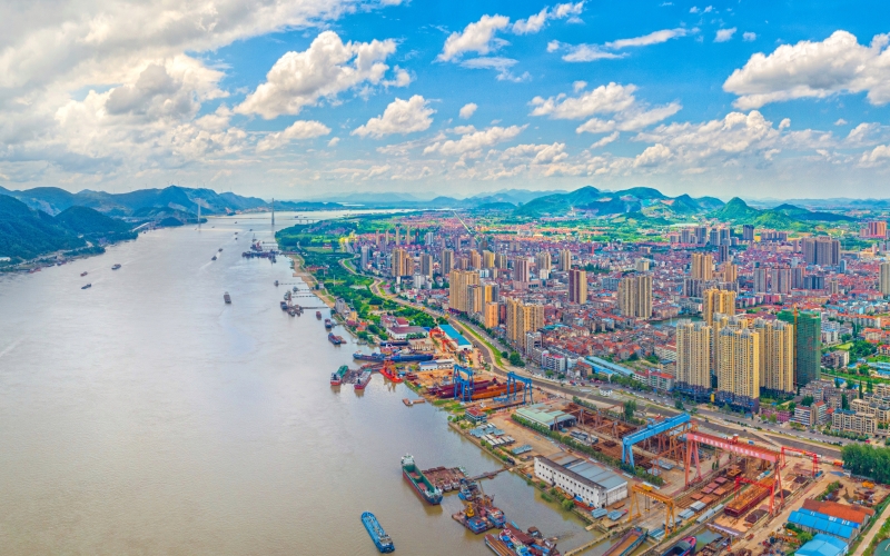 武穴市重塑記憶中的“九街十八巷”。