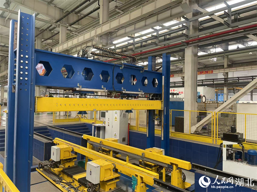 靜壓試驗(yàn)臺(tái)。人民網(wǎng)記者 周倩文攝