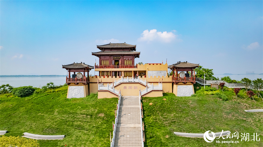 梁子島上的點(diǎn)將臺(tái)。人民網(wǎng)記者 周倩文攝