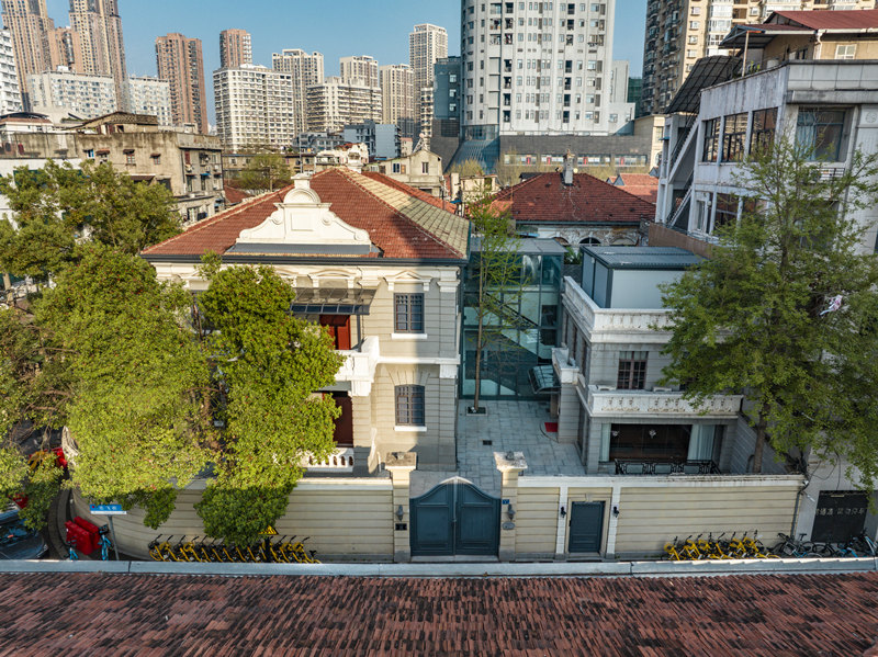 岳飛街1號(hào)，江岸區(qū)武創(chuàng)院“惟楚薈”創(chuàng)新平臺(tái)