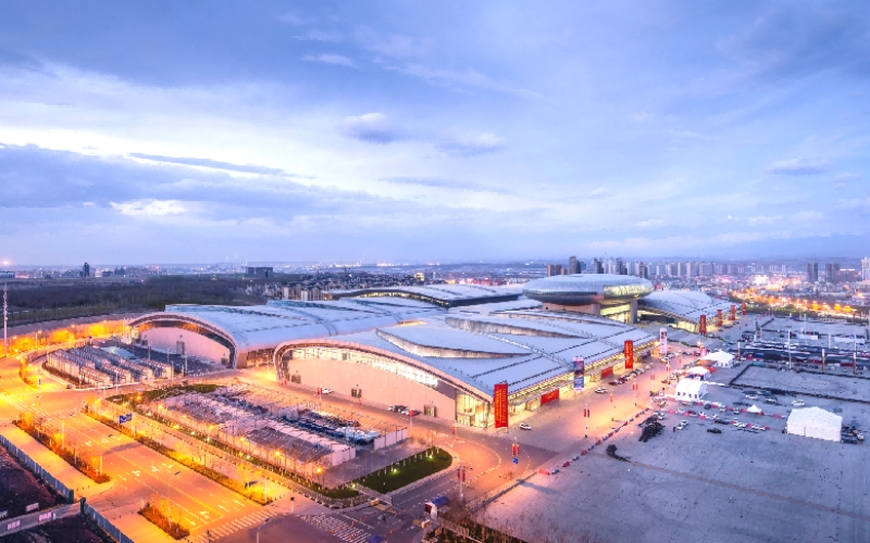 新疆國(guó)際會(huì)展中心。