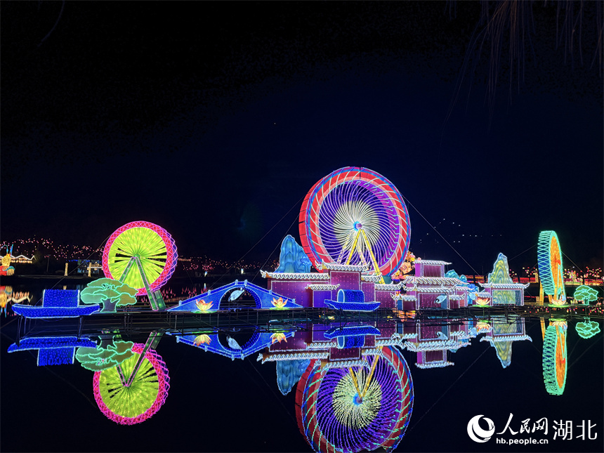 玫瑰園里賞彩燈看民俗【3】