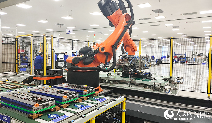 湖北孝感:開足馬力趕訂單 【3】