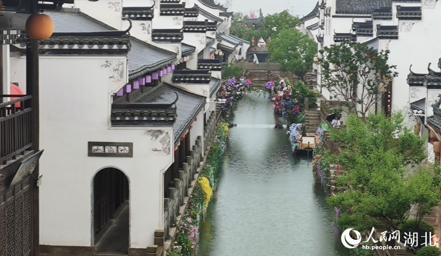 湖北的“江南水鄉(xiāng)”。人民網(wǎng)記者 王郭驥攝