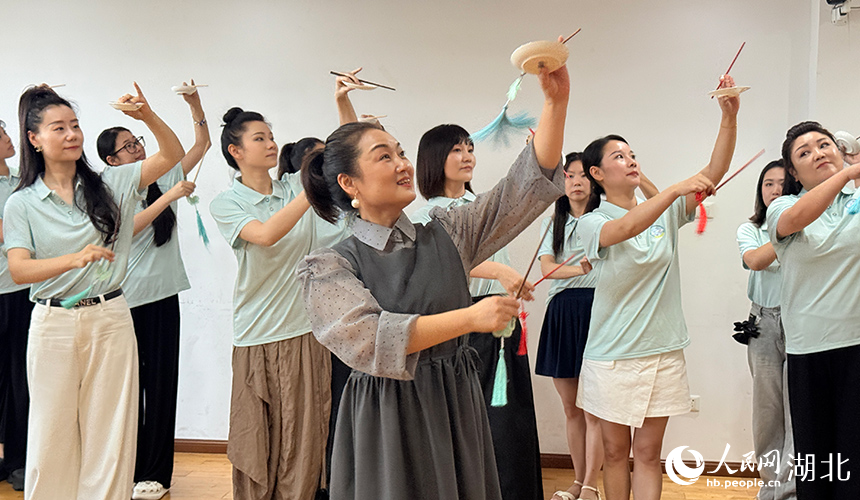 碟筷聲聲譜寫(xiě)非遺傳承新樂(lè)章【6】