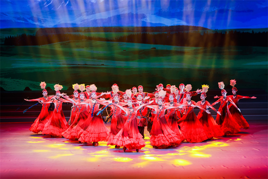 心夢交響·共赴時(shí)代華章 第十一屆全國殘疾人藝術(shù)匯演在武漢舉行【2】