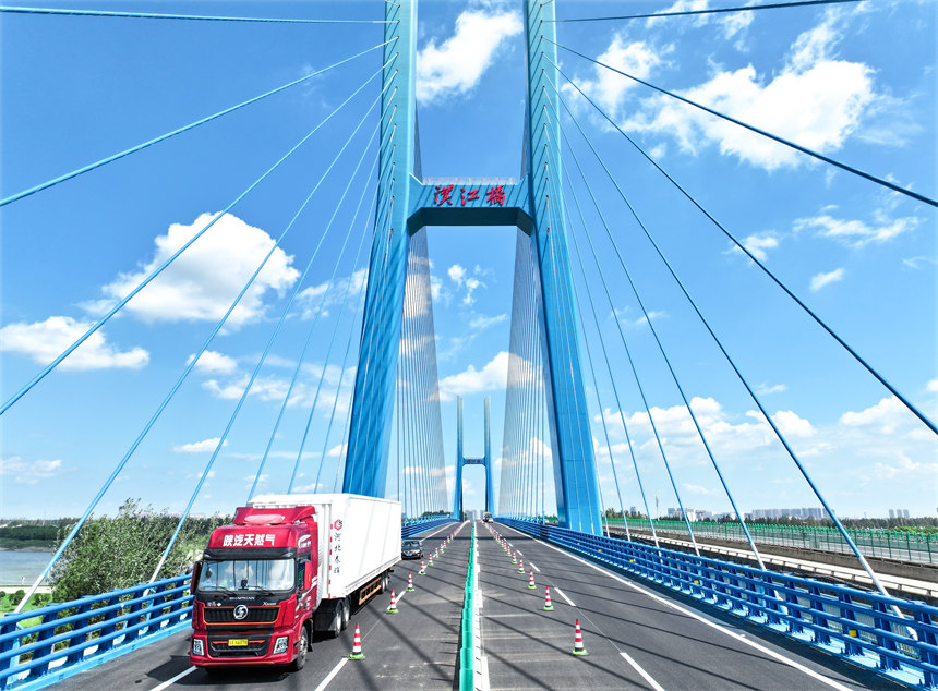 28公里“鋼鐵動脈”提前8個月通車 武漢交通再升級