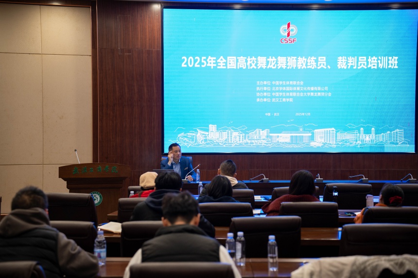 理論教學(xué)環(huán)節(jié)。曹子涵攝