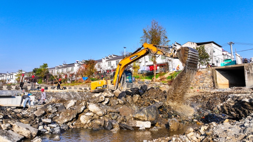 湖北竹山苦桃河幸福河湖建設(shè)全線鋪開
